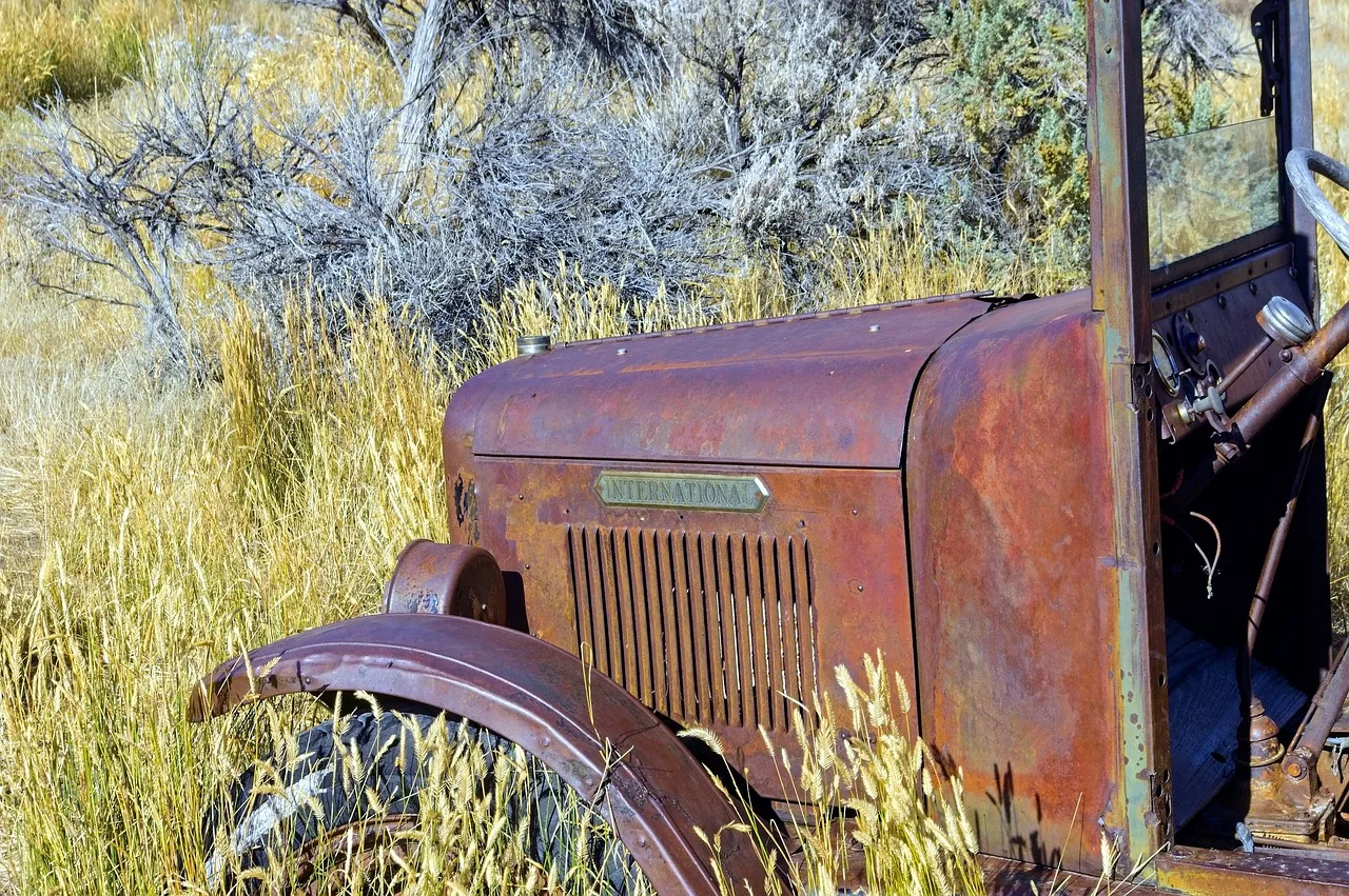 rusted old international truck, rusted, vintage, car wallpapers, old, abandoned, truck, pickup, junk, auto, automobile, antique, nature, mountains, bannack, montana, ghost town, rusting, transport, vehicle, scrap, car, corroded, rustic. Junk removal bookkeeping: a practical setup